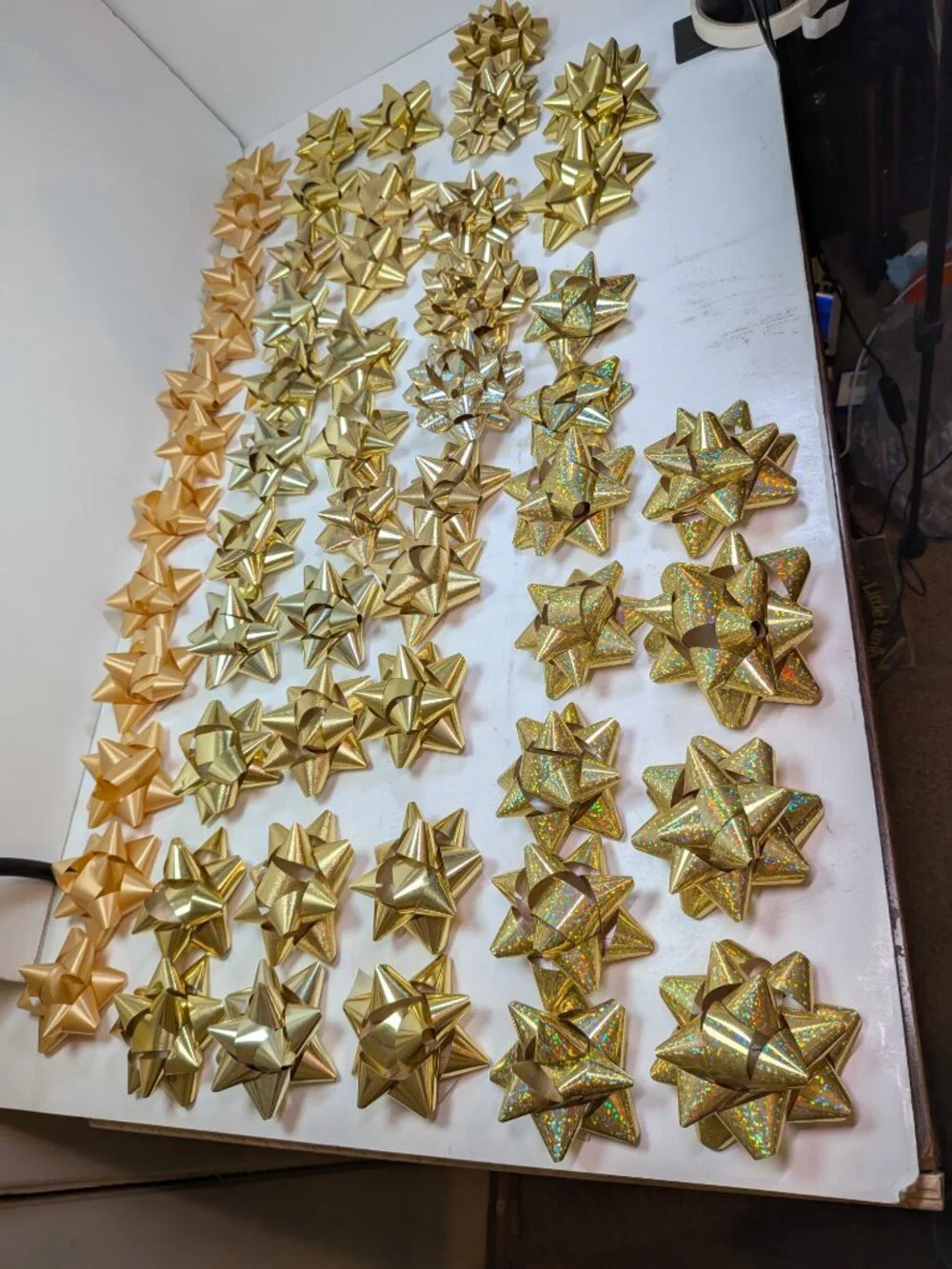 118 Pc Bulk Gift Bow Lot - Metallic Holographic Satin Gold Silver Gray NEW